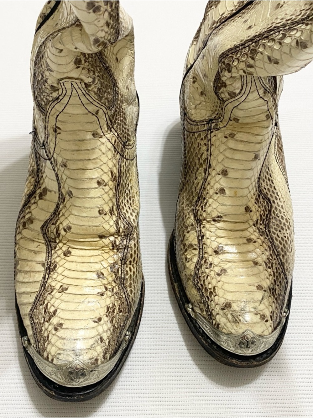 Dan Post Vintage Light Tan Snakeskin Leather Cowboy Boots - Picture 3 of 12